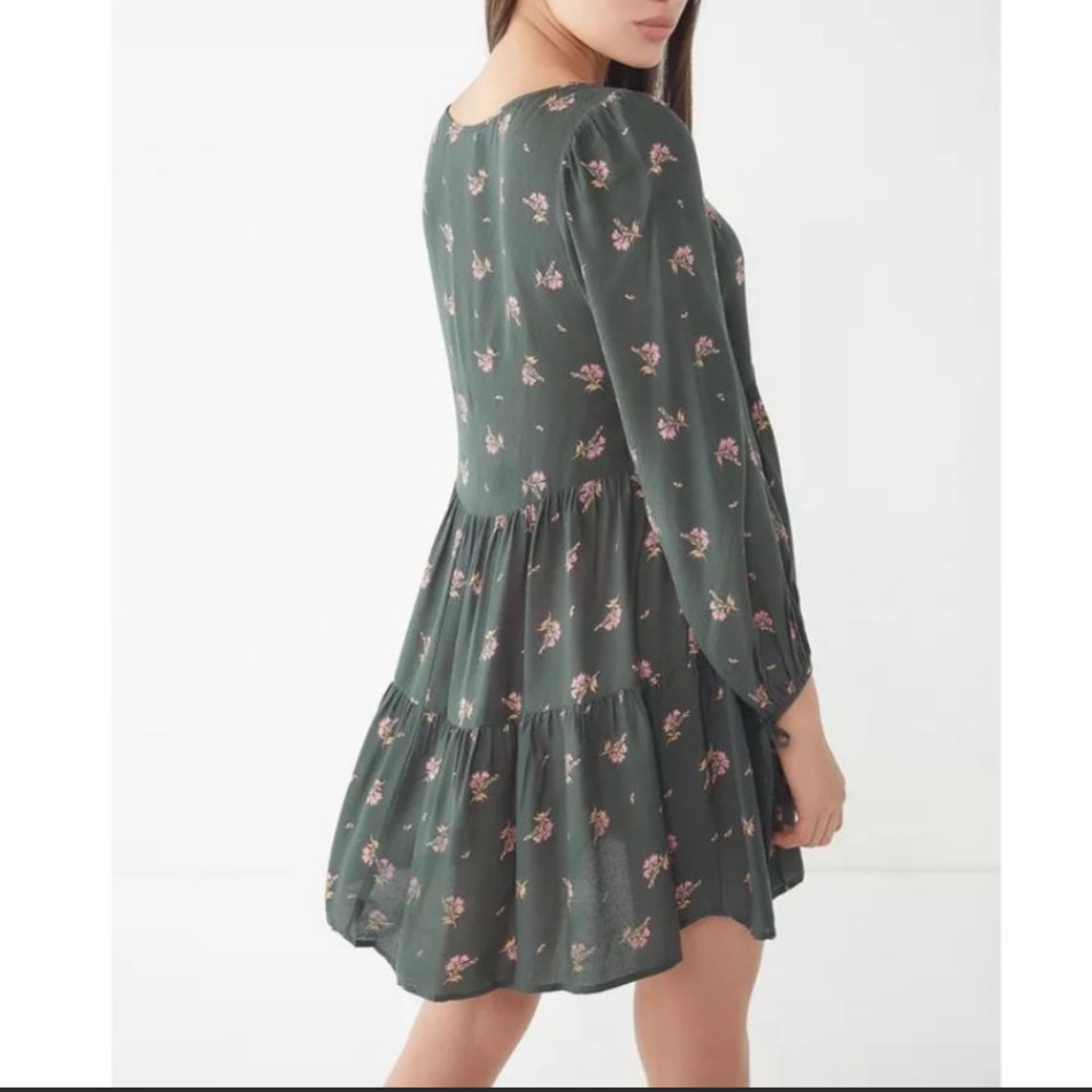 UO babydoll forest green dress
